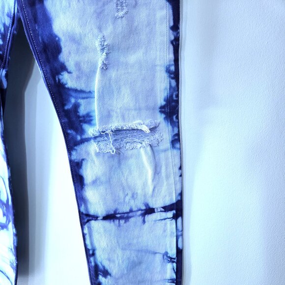 Levi's 501 Upcycled Indigo Dyed Jeans Size 24 - Picture 2 of 5